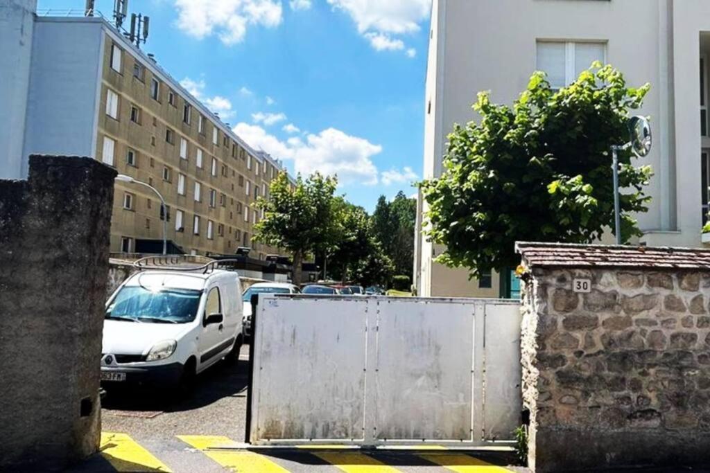 Appartement Cosy Centre Brie Comte Robert Brie-Comte-Robert Exterior foto